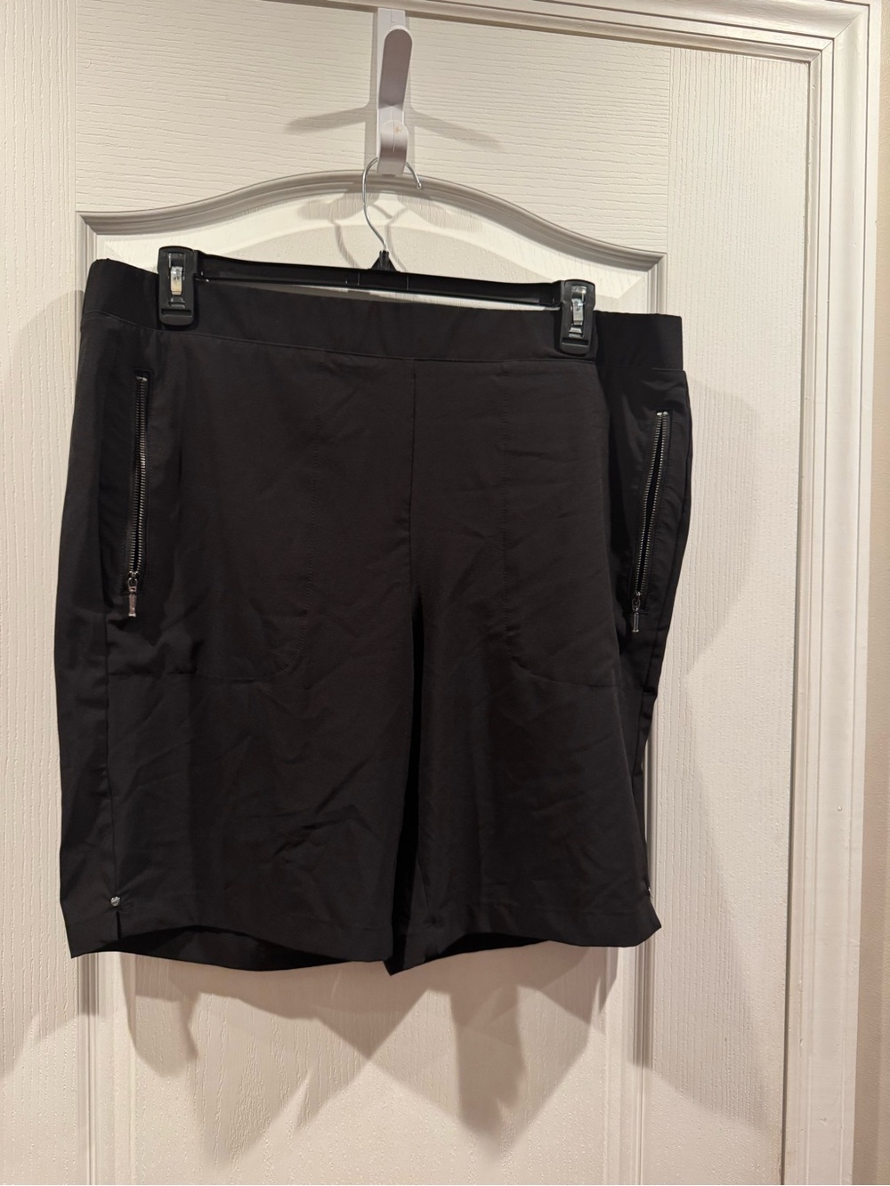 Chico's Black Ribbed Waist Shorts Sz 3 XL 16